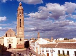 Panorámica Torre e inglesia Asunción (2)
